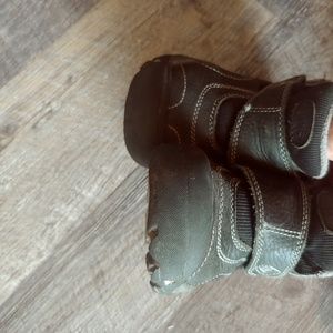 Keen toddler boots